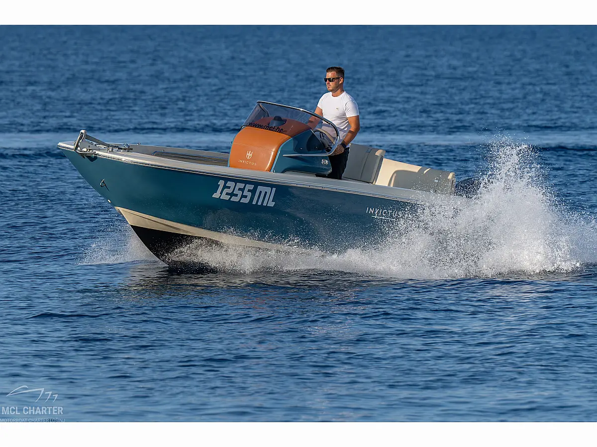 Invictus FX 200