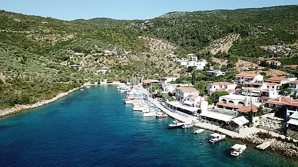 Sailing the Northern Sporades in Greece